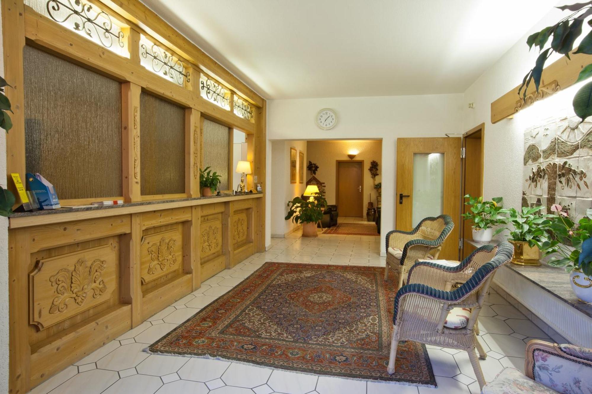 Hotel Stolberg Wiesbaden Exteriör bild