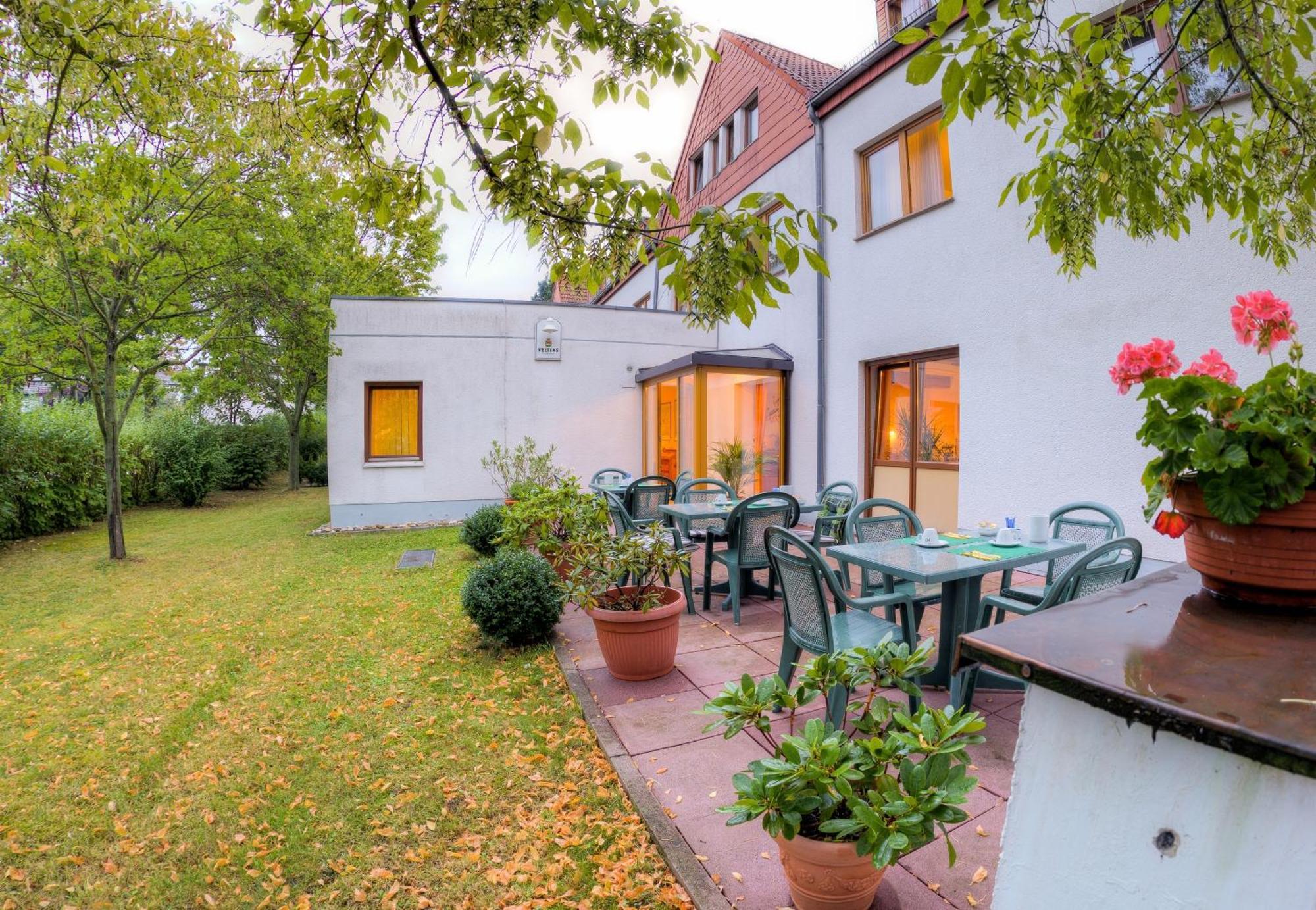 Hotel Stolberg Wiesbaden Exteriör bild